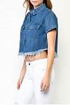 HIDDEN JEANS - MEDIUM BLUE FRAYED CROP TOP